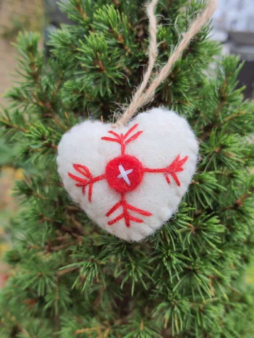 Handmade Felt Christmas Button Heart